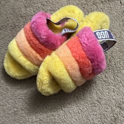 Women’s Ugg  Sandals/Slippers