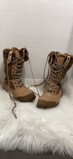 Pajar Canada women boots size 8-8.5