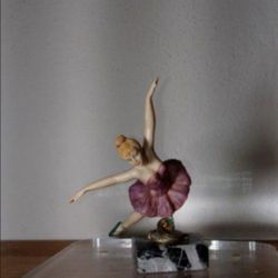 VINTAGE BALLERINA FIGURINE ON MARBLE STAND 6"