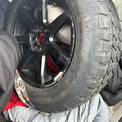 P225/ 60R16 Tire And Rim