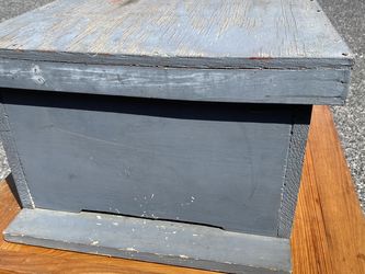 Bee Hive Kit Traditional Gray Color For Beekeeper Bee House