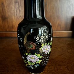 Japanese Porcelain Yamaji Vase 10-3/4" Tall Black & Gold Peacock Design Vintage