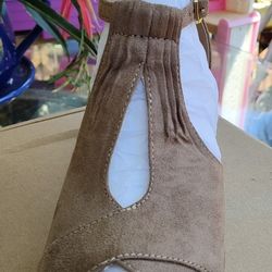 LADIES TAUPE COLOR WEDGES
