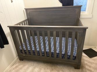 Simmons kids crib