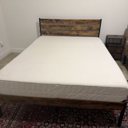 Queen Bed Frame With Mattress 