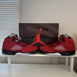 Jordan 5 Raging Bull 
