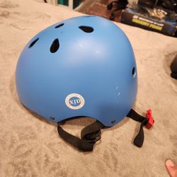 Kids Helmet/ Pads Size 8-12