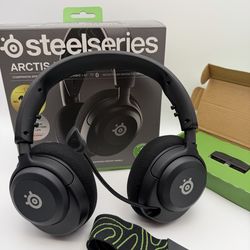 SteelSeries Arctis Nova 5X Wireless Multi-System Gaming Headset — Neodymium Magnetic Drivers — 100+ Audio Presets — 60 HR Battery — 2.4GHz or BT — Cle