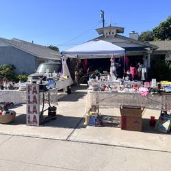 Huge multi family Garage Sale Last Day!!!