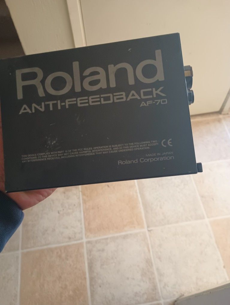 Roland Antifeed Back