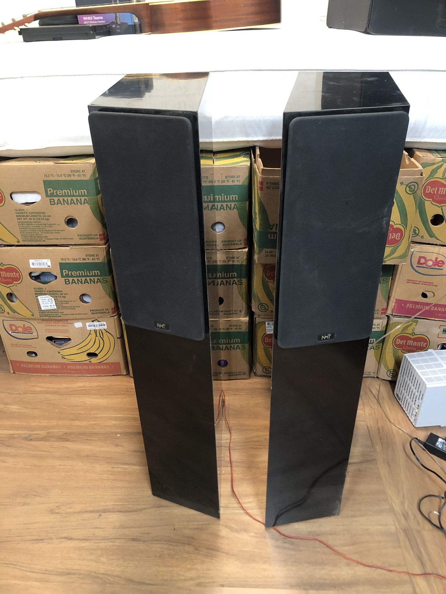 NHT 2.5 Now Hear This Tower Speakers Numbers Matched Pair