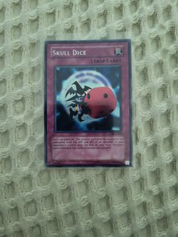 Skull Dice. Yu-Gi-Oh. Holographic