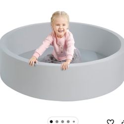 Large Ball Pit & Balls