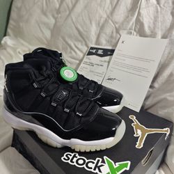 Air Jordan 11 - Jubilee - Size 5.5y