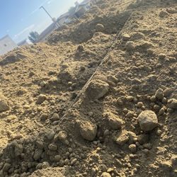 free clean dirt and delivery !! 10 yards minimum