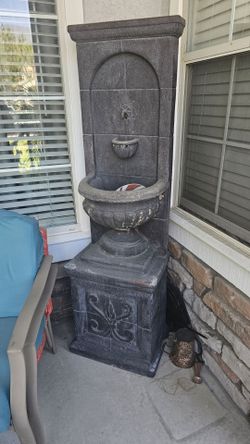 Fountain for sale $120