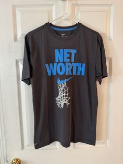 Nike Men’s Fri-Fit T-shirt (size M). Like New!