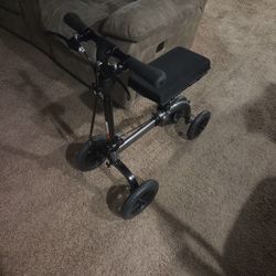 Medical Knee Truck In Great Shape
