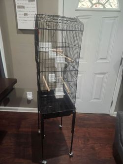 Bird cage with wheels