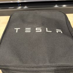 Tesla Mobile Charger 
