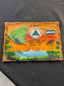Nicaragua Souvenir Wooden Key Holder Wall Plaque