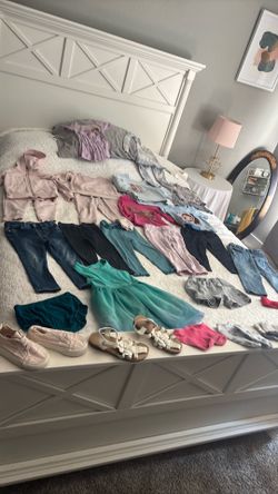 Girls 2T clothes