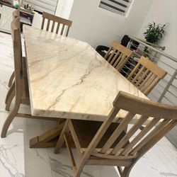 Beautiful marble Dinning table + 6 Chairs Size 7' X 2.5'