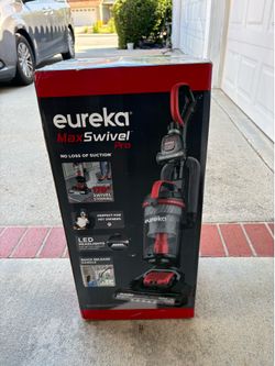 Max swivel vacuum cleaner