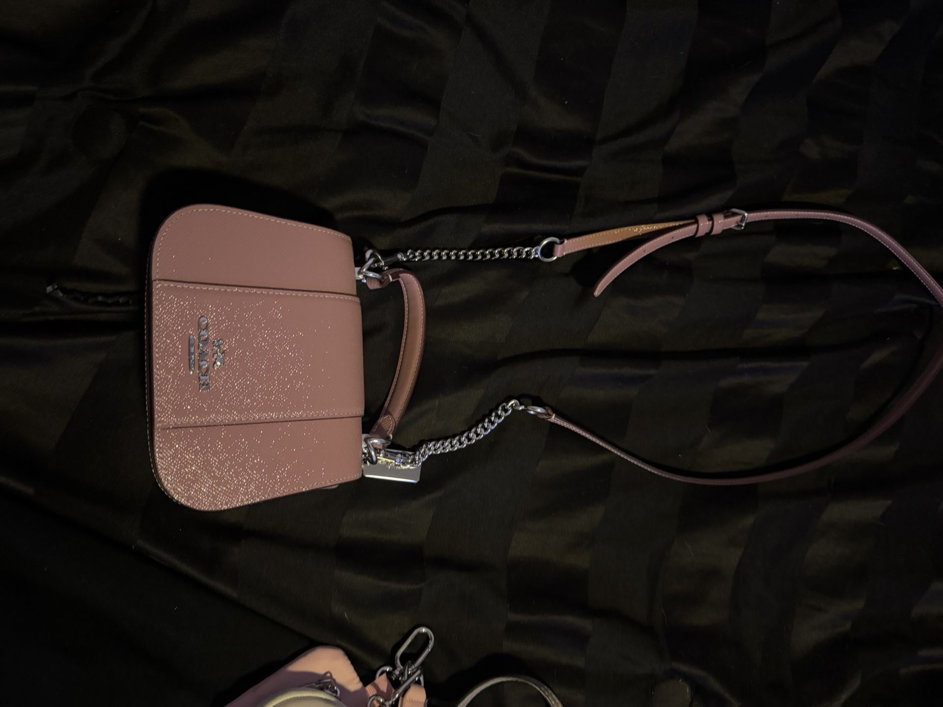 coach cross body / hand bag