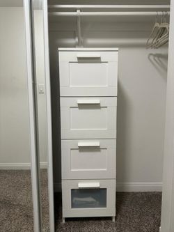 2 white dressers