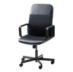 Black Office Chair with Armrests and Wheels