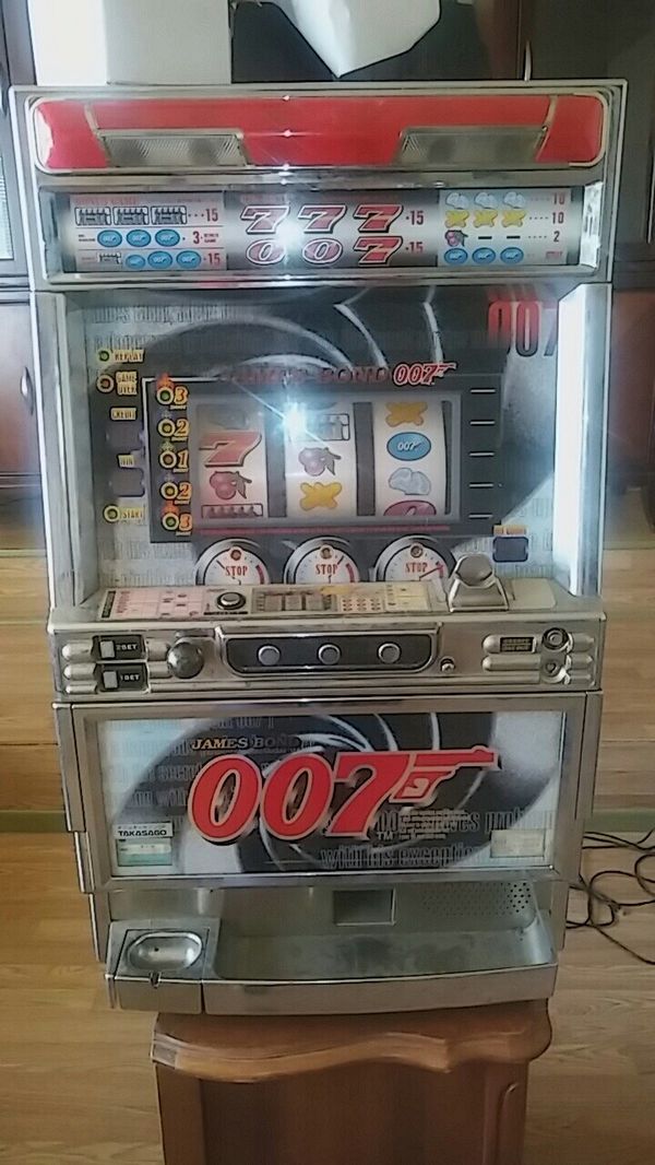 007 slot machine Japanese with tokens for Sale in Spring Hill, FL - OfferUp