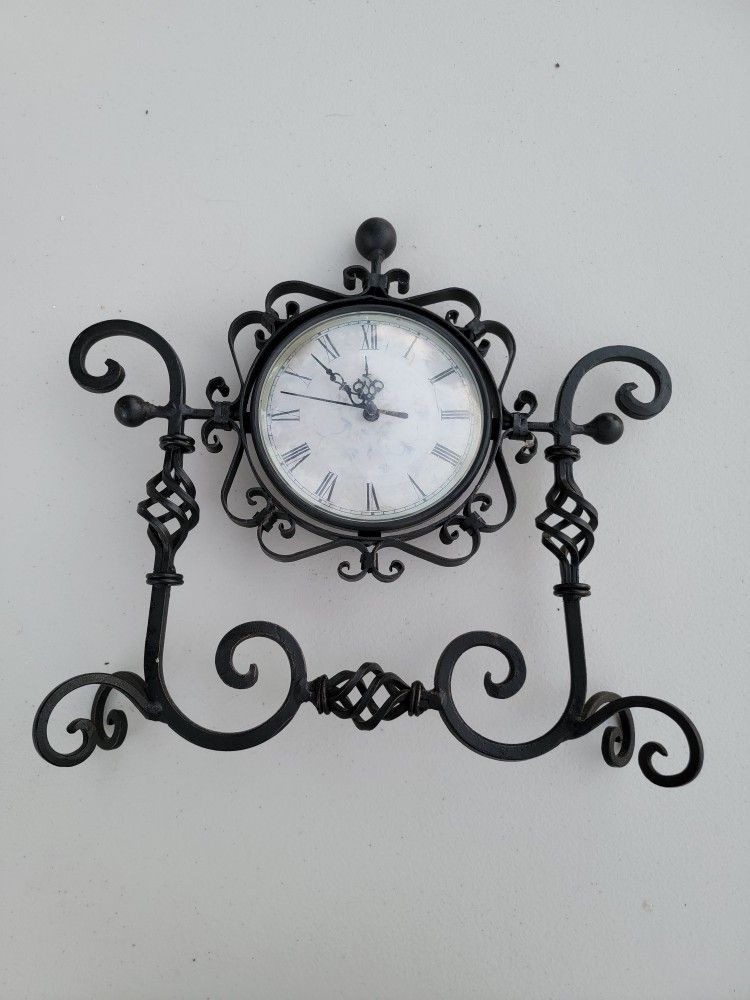 Clock