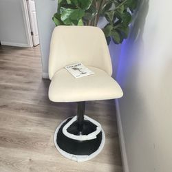 COLAMY Modern Upholstered Adjustable Height Bar Stools