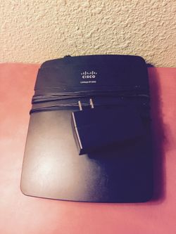 Cisco E1200 4 port wireless router