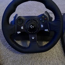 Xbox One Logitech Steering Wheel.