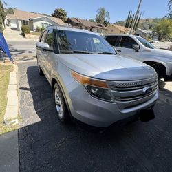 2012 Ford Explorer