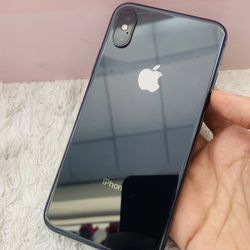 iPhone X 64 gb unlocked And Clean Imei For $175