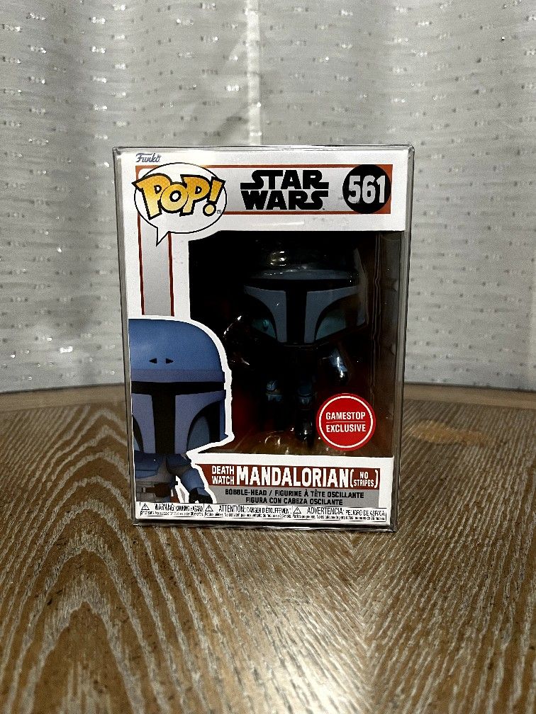 Funko Pop - Death Watch Mandalorian (No Stripes) #561