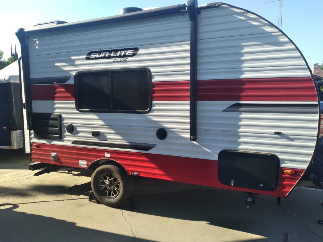 2024 Sunlite 16bh Classic