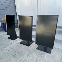 27” PC monitors - Samsung S27D850T - 3 available - 2K @ 60Hz