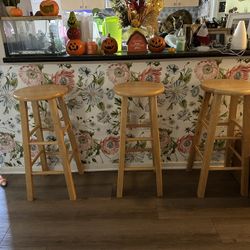 Bar Stools 