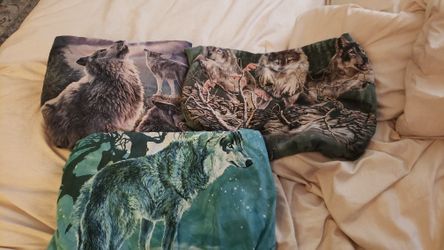 Vintage Wolf Shirts 2XL