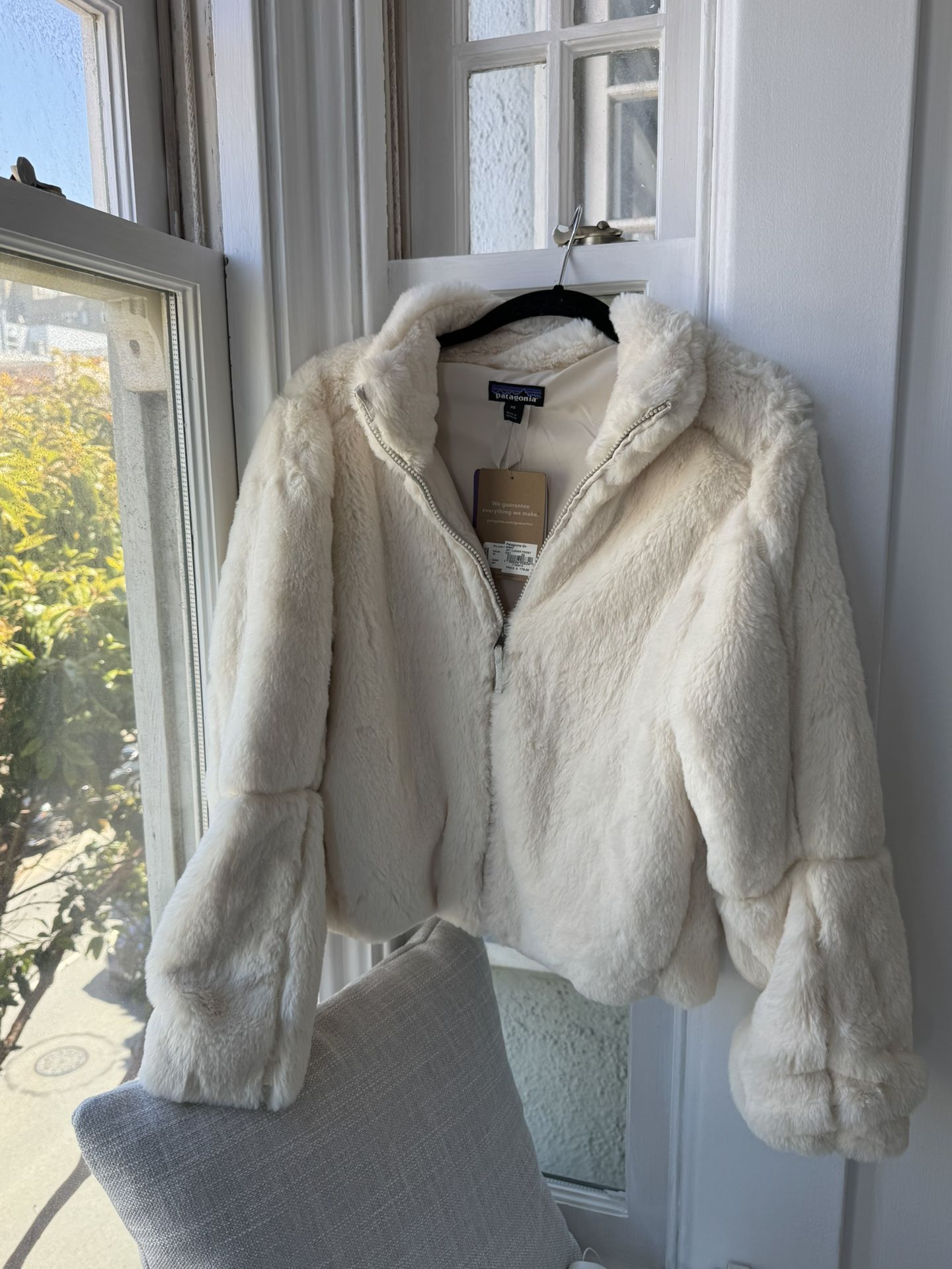 NWT Patagonia Faux Fur jacket