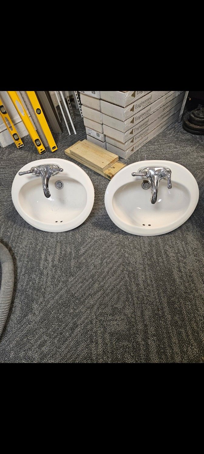 Two Matching Sinks 