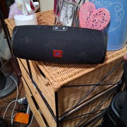 JBL Flip 4 Waterproof Speaker