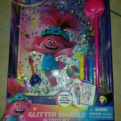 New Trolls World Tour Kid's Glitter Sparkle Activity Set Poppy