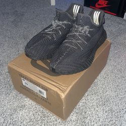 Yeezy 350 Reflective  V2 Size 10 