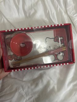 Hello Kitty Sushi Plate Set 