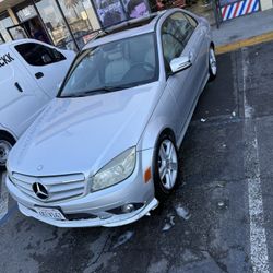 2010 Mercedes-Benz C-Class